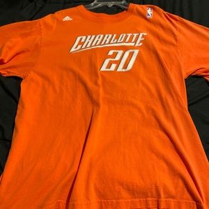 Charlotte Bobcats t shirt!